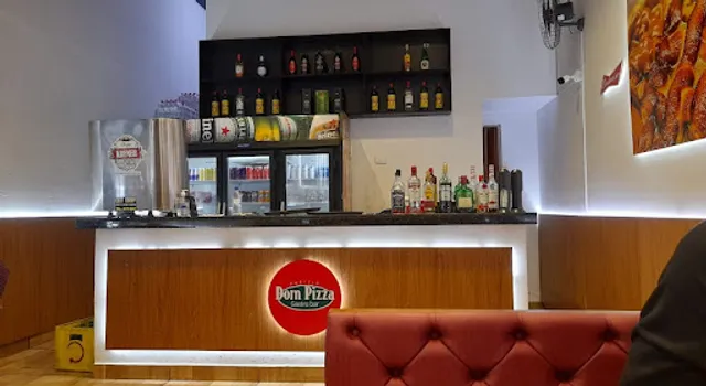 Dom Pizza