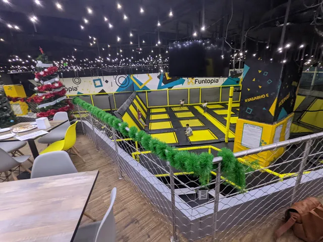 Funtopia Paradise Center