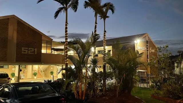 Lancaster Court Motel