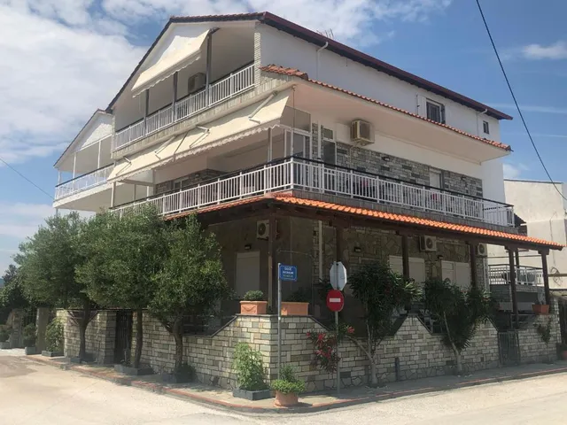 Villa Kostas Accommodations - Nea Vrasna