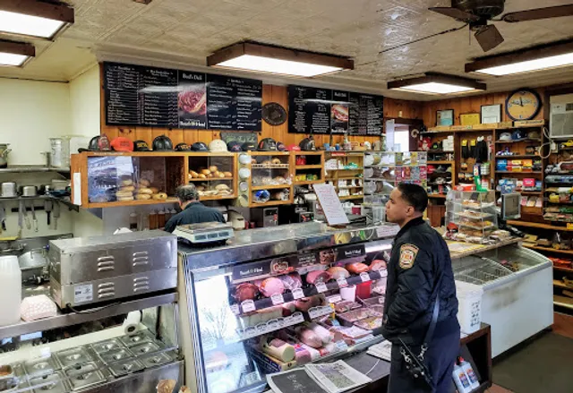 Bud’s Deli