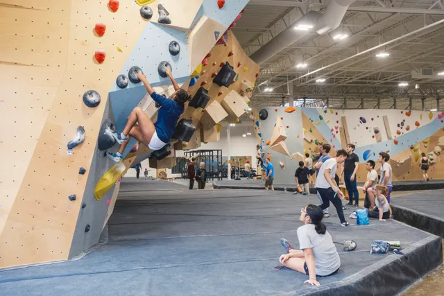 Portland Rock Gym - Beaverton