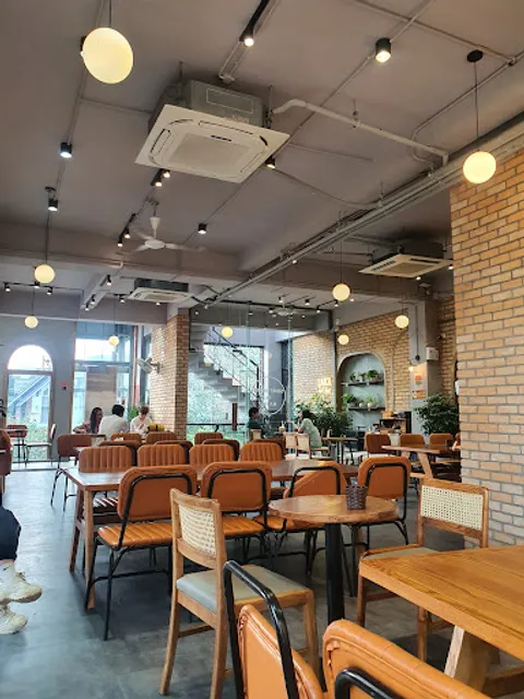 Laika Cafe Văn Quán