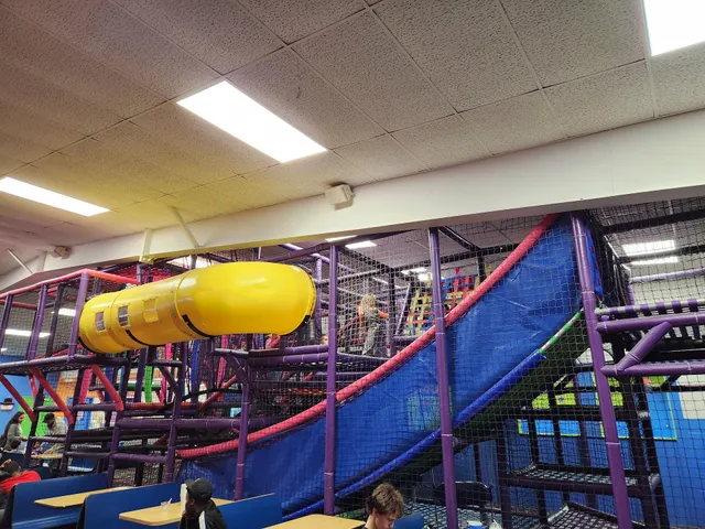 FunQuest Family Entertainment Center