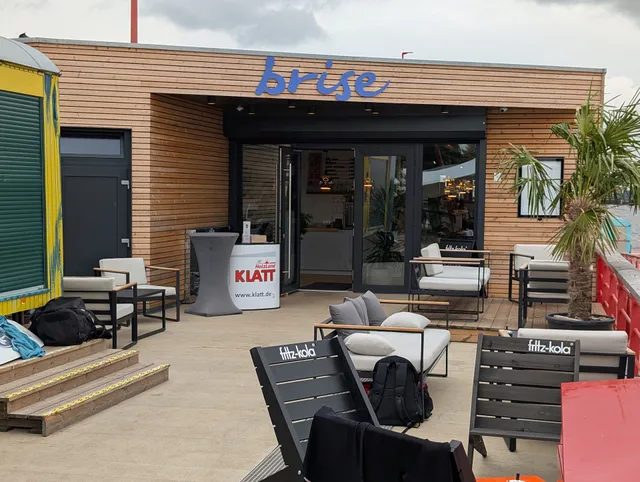 brise - Restaurant & Café