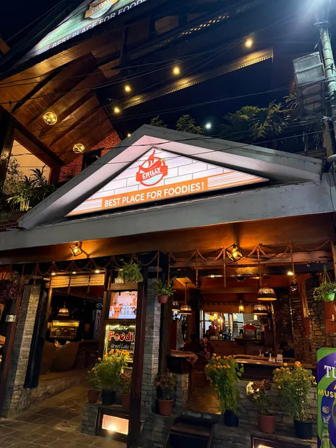 Chilly Bar & Restaurant