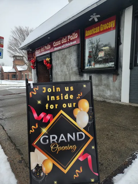 House of Chicken Casa de Pollo