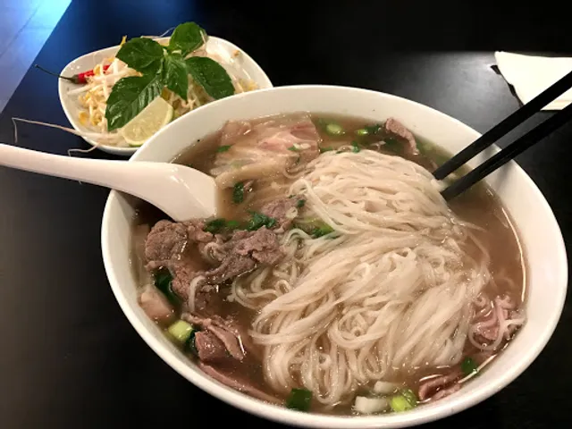 Pho HouZ Vietnamese Kitchen