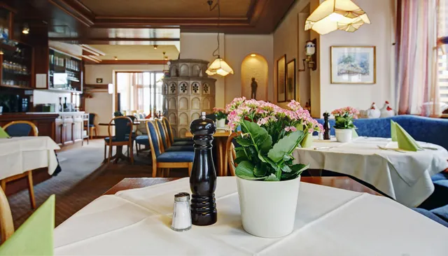 Hotel Restaurant Bauer Großbettlingen