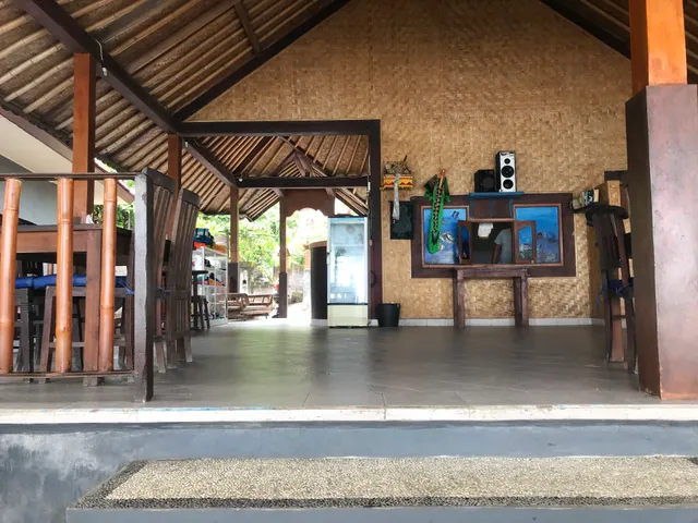 Teman Teman Cafe & Bungalows