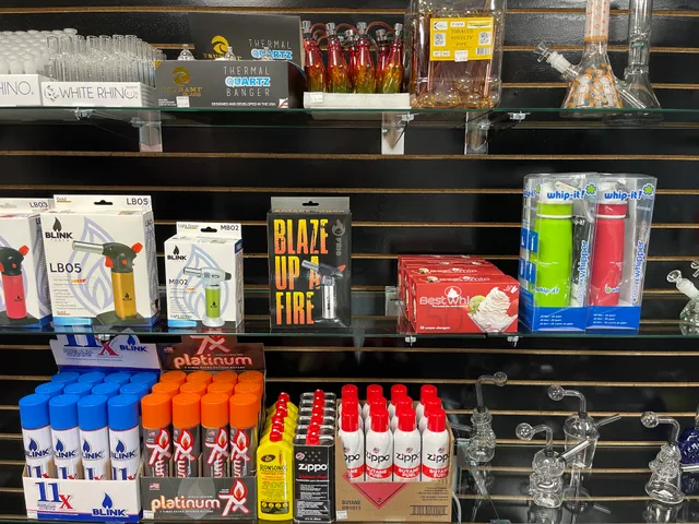 4 Corners Smoke Shop