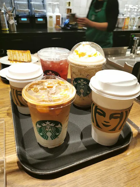 Starbucks - The Vantage at Kapitolyo