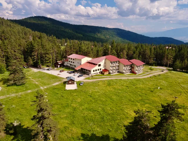 Hotel Bor Semkovo
