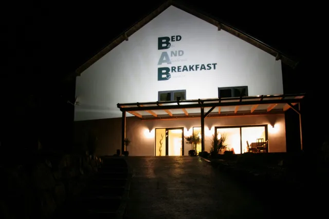 Bed and Breakfast Humenberger