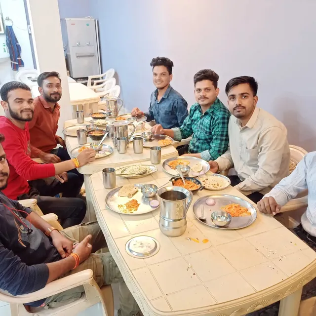 Hotel manglam & restaurant