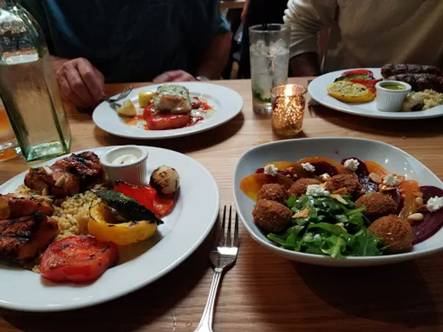 Zaytoon Mediterranean Restaurant and Bar