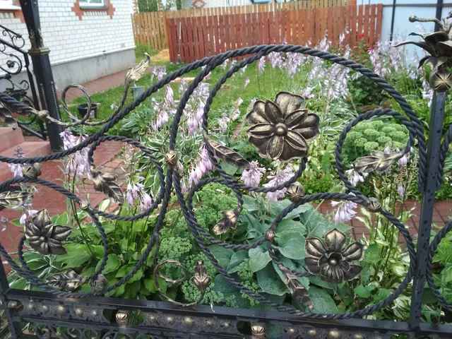 Guest House on Vostochnaya 1