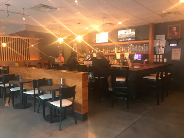 Sala Thai Minnesota Ave