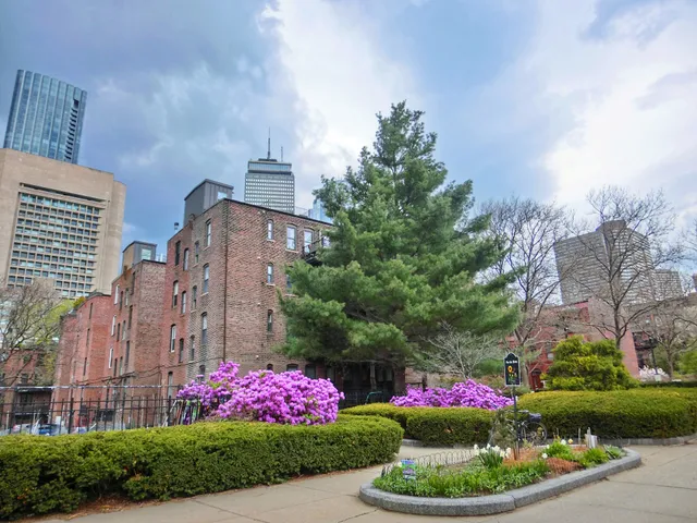 Southwest Corridor Park