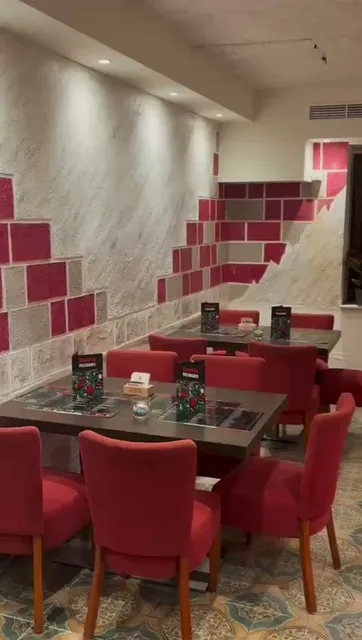 Baarìa Pizzeria Restaurant