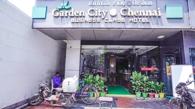 FabHotel Garden City - Hotels in Periyamet, Chennai
