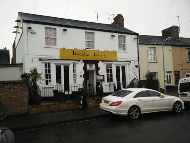 Mint Kitchen and Lounge