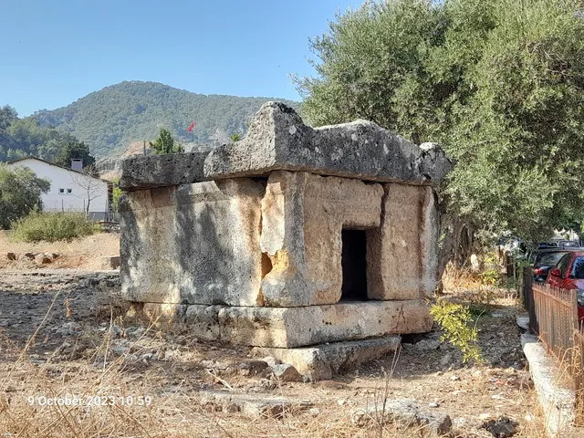 Ancient Tomb