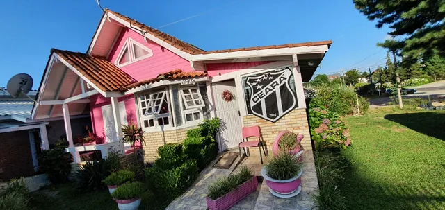 Chalé Encantos Rosa house