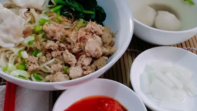 Mie Ayam Jakarta 74 (Cabang Kalimaya)