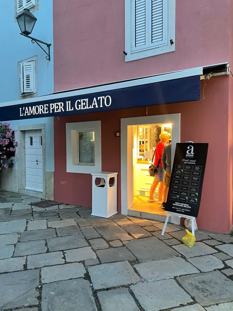 aROMA gelato experience Boutique Cres