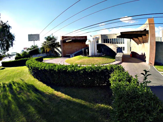 Auto Hotel Marques