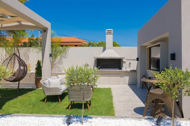 Rua Mat Luxury Villas