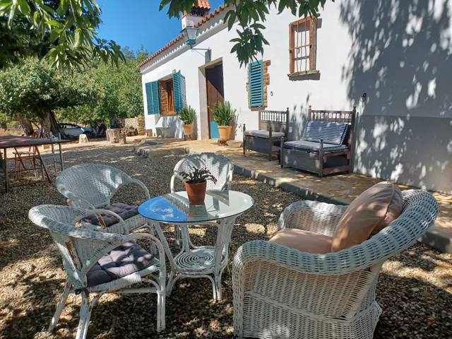 Finca Castillo. Alojamiento Rural. Jabugo