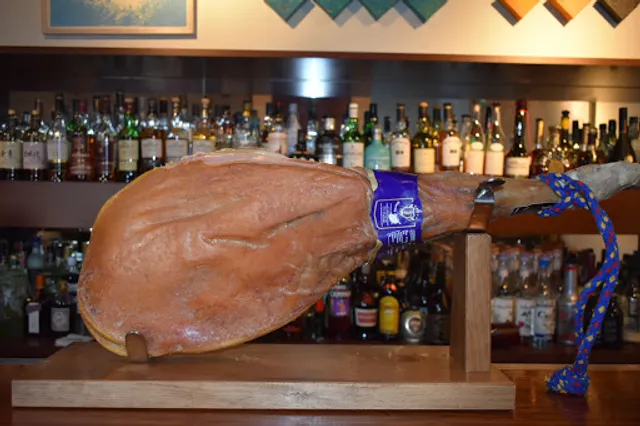 ZUCCA bar&teppanyaki