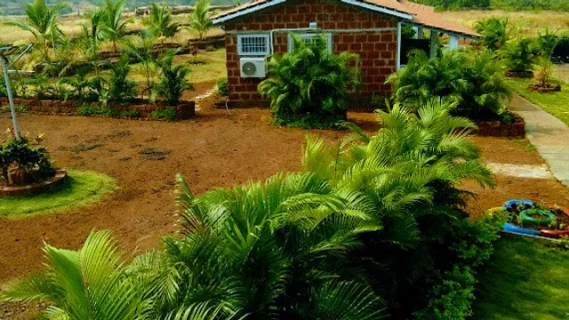 Palm Springs Lake Resort