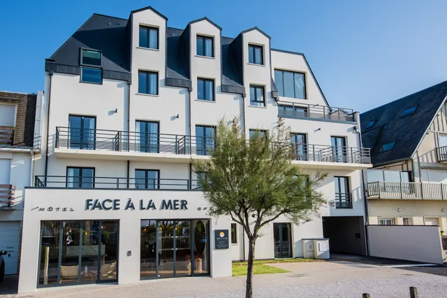 FACE A LA MER - Hôtel & Spa