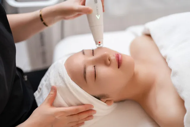 Line Esthe (aesthetic & spa )