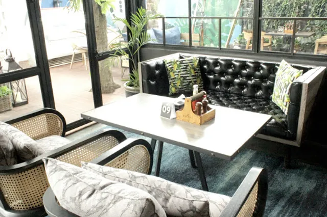 KOLONA Kitchen & Coffee