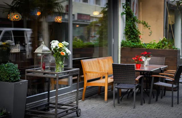 Just Fresh - Restaurant & Catering