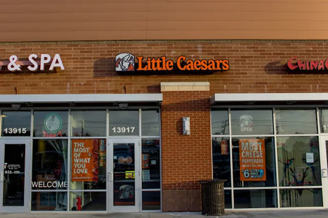 Little Caesars Pizza