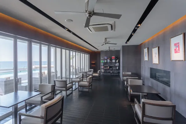 イナシュヴェ（カフェ）/オテルグレージュ