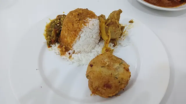 Rumah makan kota buana