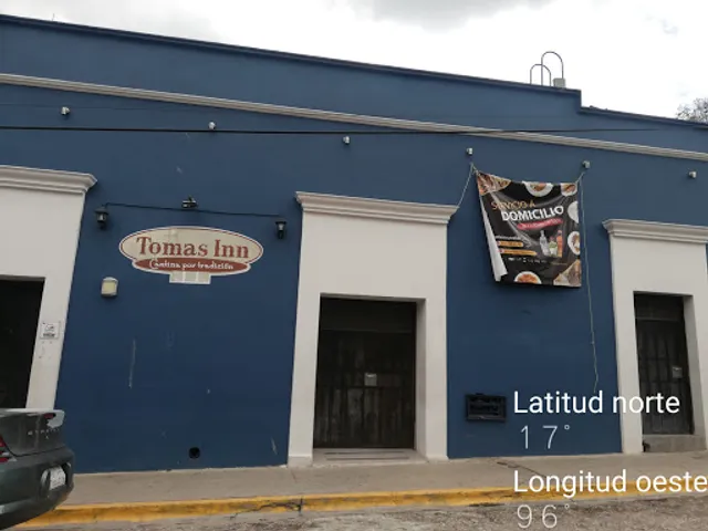 Tomás Inn Cantina por Tradición