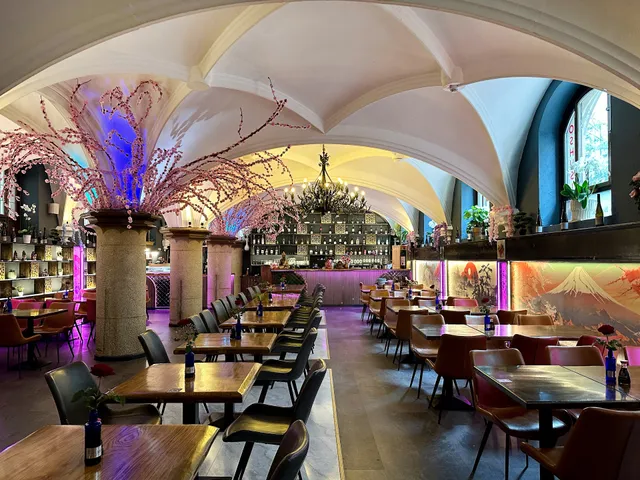 Oshusi Vietnamesisches Restaurant & Sushi