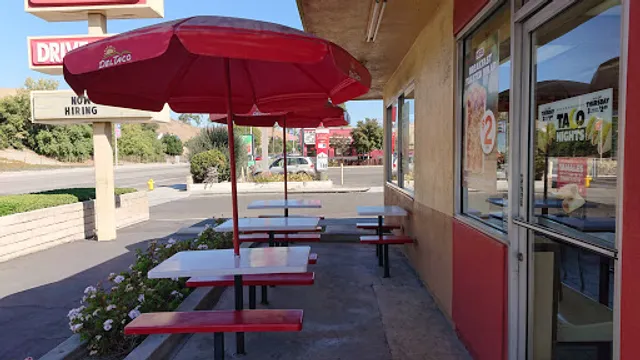 Del Taco