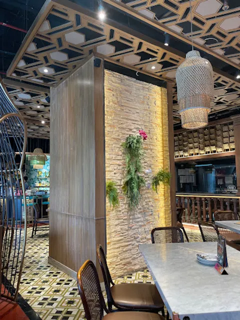 Putu Made+ PIK Avenue