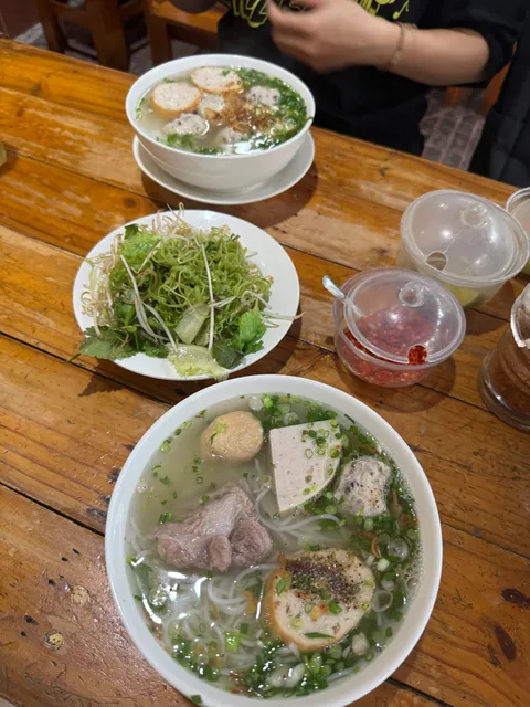 Bún mọc Hiếu Hiền