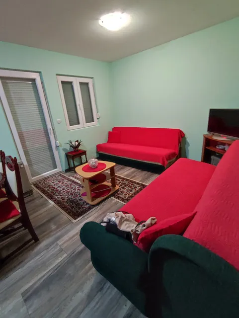 Airport Apartment T&T