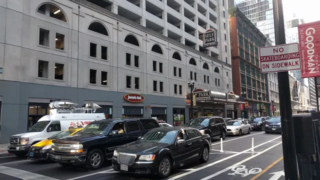 Theatre District iParkit Garage