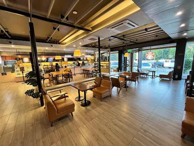 J.CO Donuts & Coffee - Shell Mamplasan